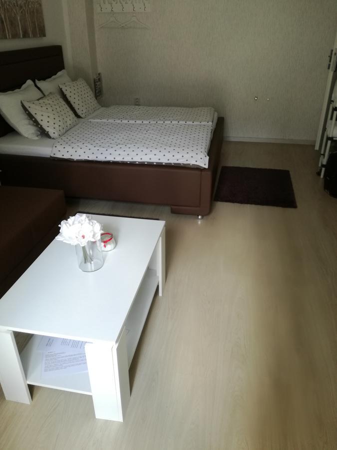 Guesthouse Coco Slavonski Brod Eksteriør bilde